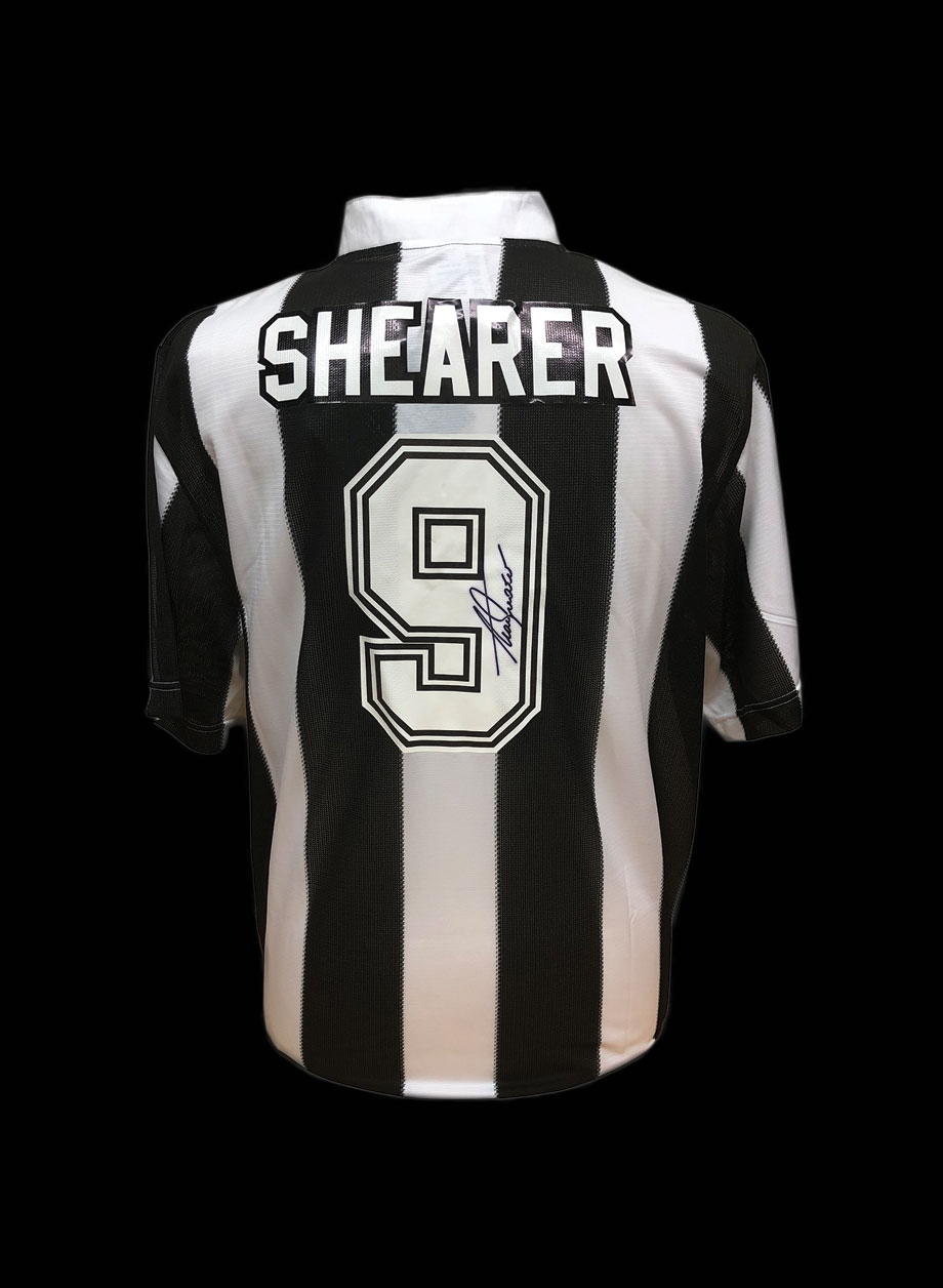 Alan Shearer signed number 1996 number 9 Shirt. - Unframed + PS0.00