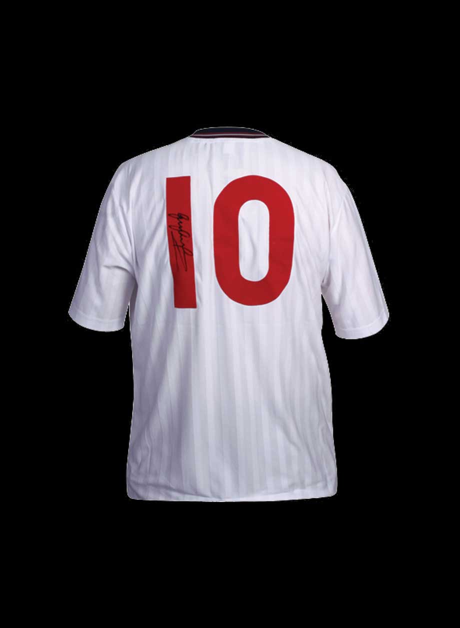 Gary Lineker Signed 1986 England World Cup shirt - Unframed + PS0.00