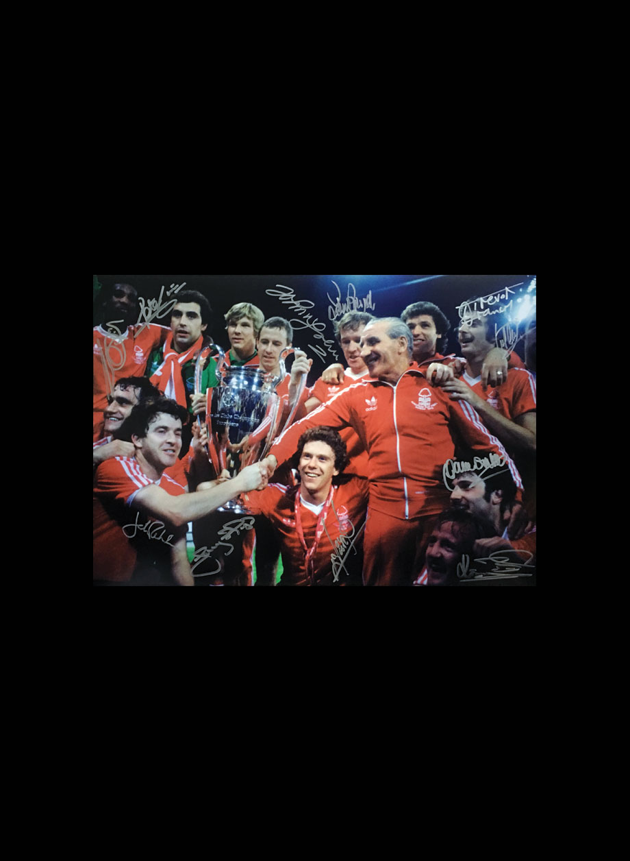 1979 Nottingham Forest European Cup Final signed photo. - Unframed + PS0.00
