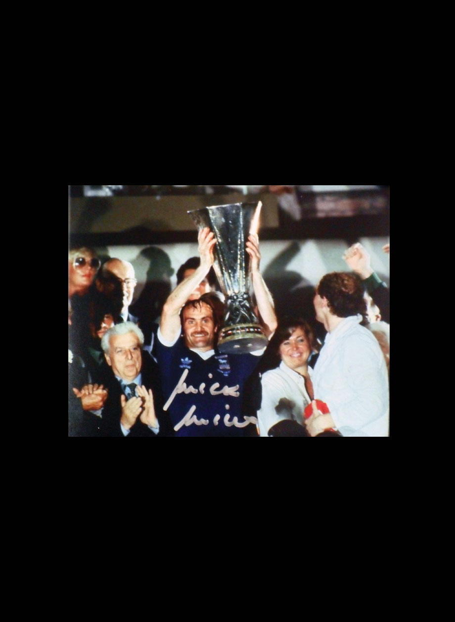 Mick Mills signed UEFA Cup Final photo - Unframed + PS0.00