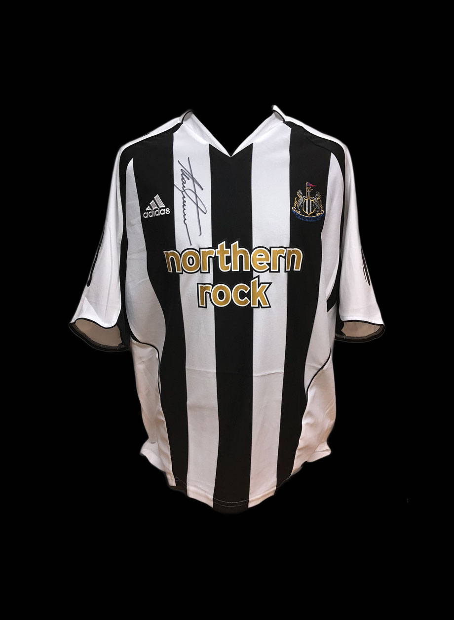 Alan Shearer signed 2005/06 Newcastle United shirt - Unframed + PS0.00