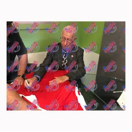 Sir Bobby Charlton Signé Manchester United brodé Chemise en édition limitée - All Star Signings