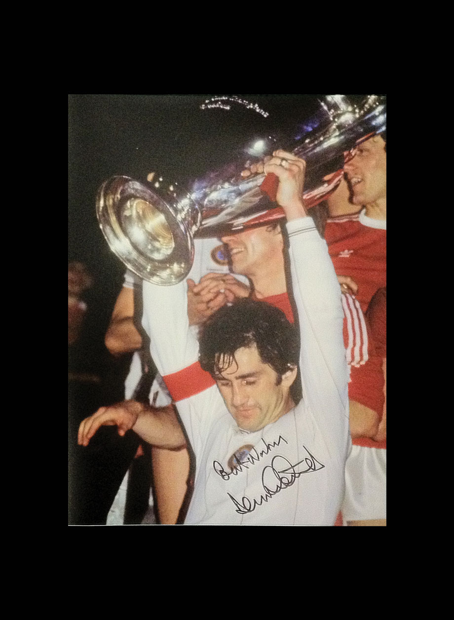 Dennis Mortimer signed European Cup Final photo - Unframed + PS0.00