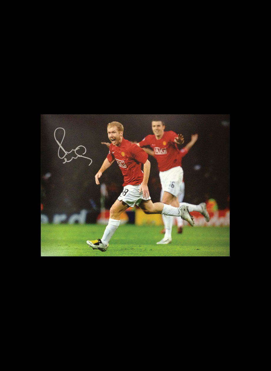 Paul Scholes Signed Manchester United photo - Premium Framing + PS45.00