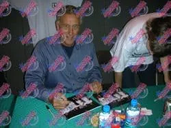 Foto 10x8 bertanda tangan Martin Chivers. - Gambar 2