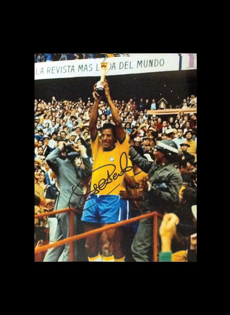 Carlos Alberto signed 1970 World Cup 10x8 photo - Standard Framing + PS35.00