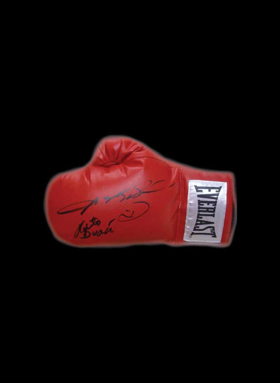 Sugar Ray Leonard & Roberto Duran signed boxing glove - Framed + PS95.00