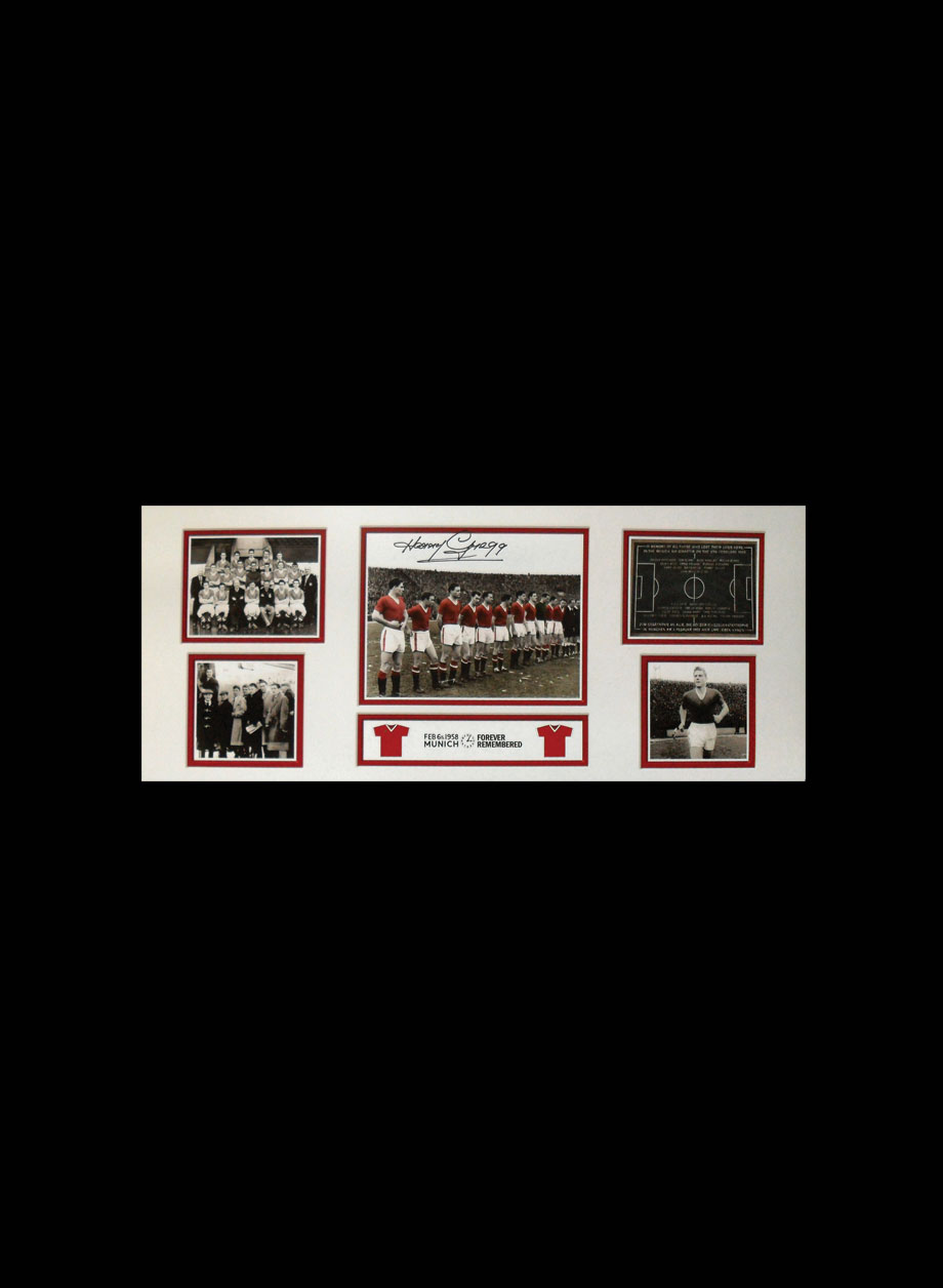 Harry Gregg signed 1958 Busby Babes storyboard - Unframed + PS0.00