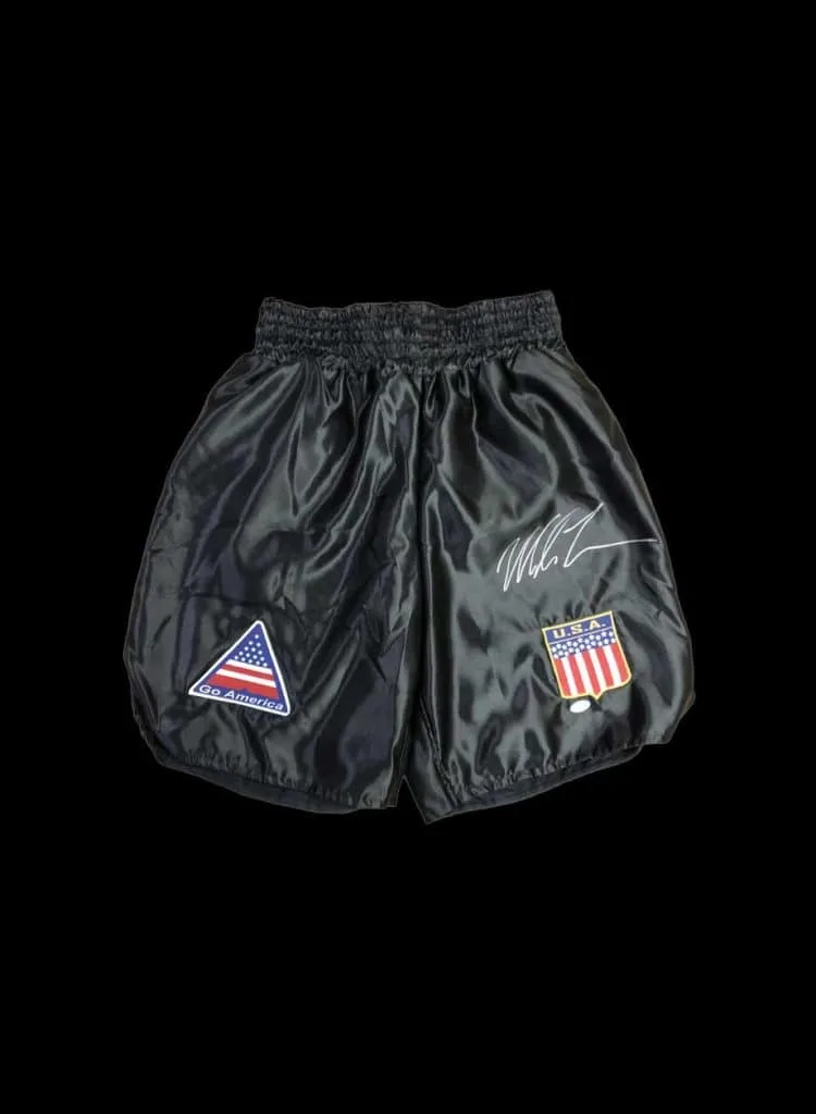 マイク・タイソン　EVERLAST ボクシングショーツ サイン入り マイク・タイソンのサイン入りボクシングトランクス - オールスター
