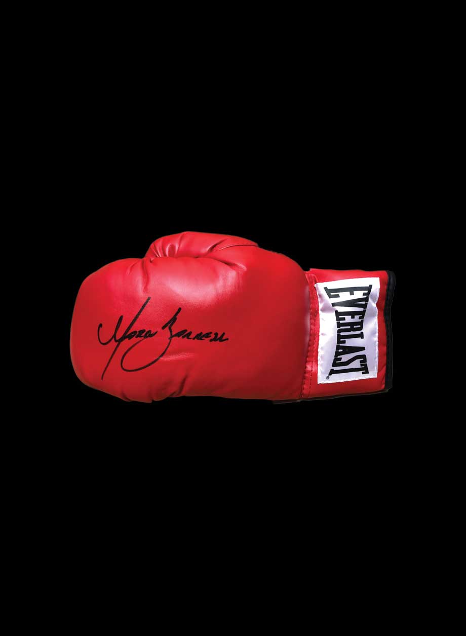 Marco Antonio Barrera signed boxing glove - Unframed + PS0.00