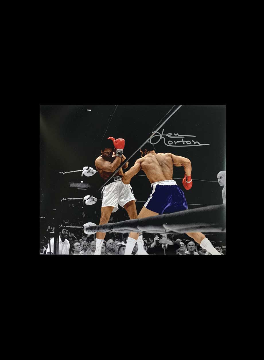 Ken Norton signed 16x12 photo vs Muhammad Ali - Unframed + PS0.00