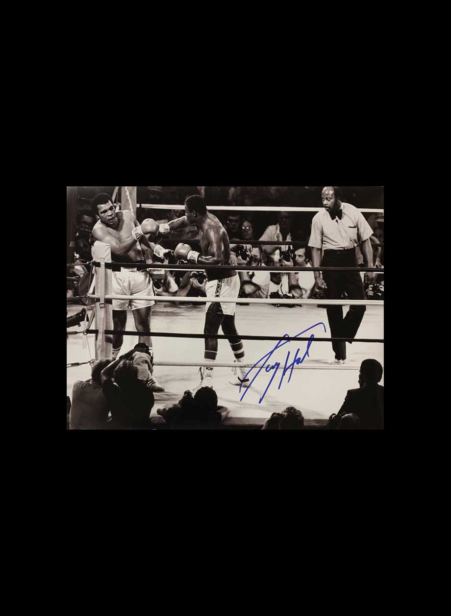 Larry Holmes signed 16x12 photo vs Muhammad Ali - Premium Framing + PS45.00