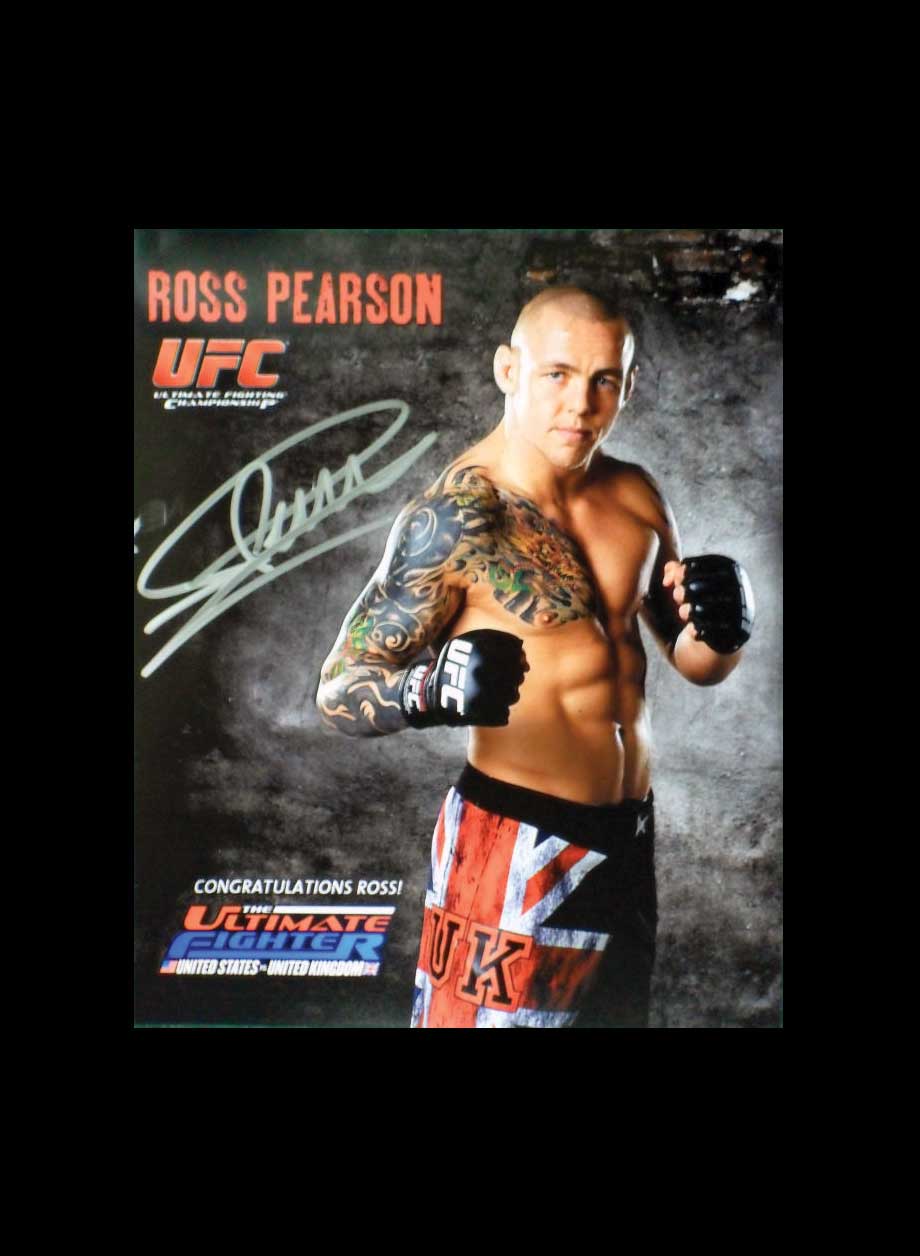 Ross Pearson UFC signed 10x8 photo - Standard Framing + PS35.00