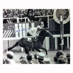 Signiertes 16x12"-Foto von Willie Carson – Bild 1