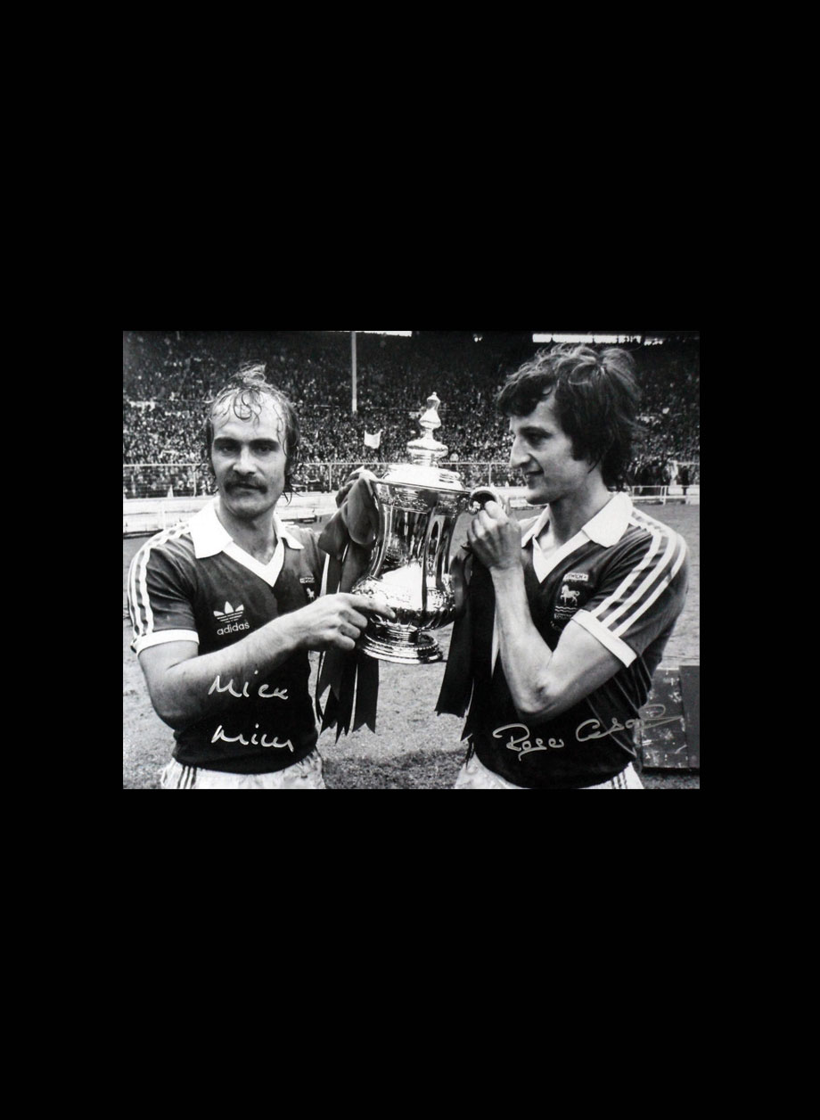 Mills & Osbourne signed photo signed 1978 FA Cup Final photo - Unframed + PS0.00