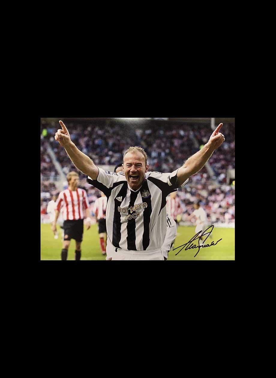 Alan Shearer signed 16x12 Newcastle United photo - Unframed + PS0.00