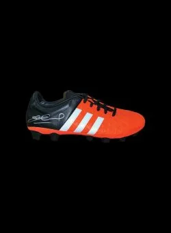 Von Steven Gerrard signierter Adidas-Fußballschuh – Bild 1