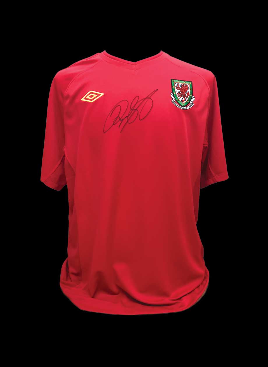 Ryan Giggs signed Wales shirt - Framed + PS95.00