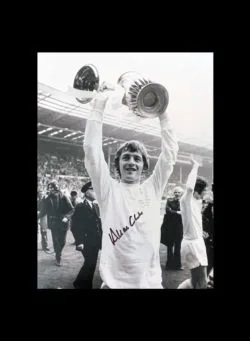 Allan Clarke har skrevet kontrakt med Leeds United foto - Billede 1
